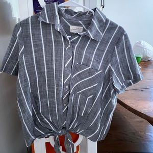 grey striped tie collared top